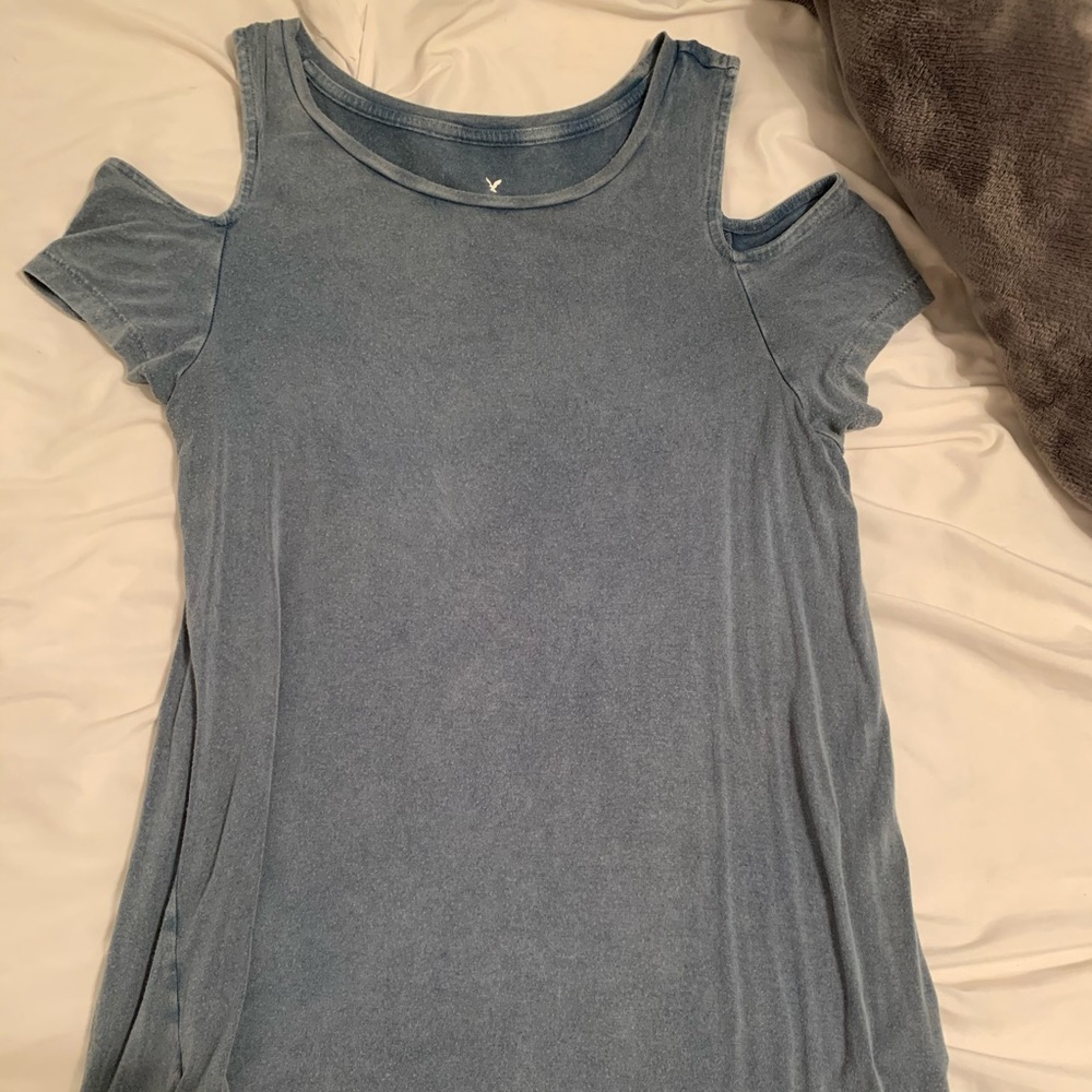 Soft & Sexy AE Cutout Shoulder Top